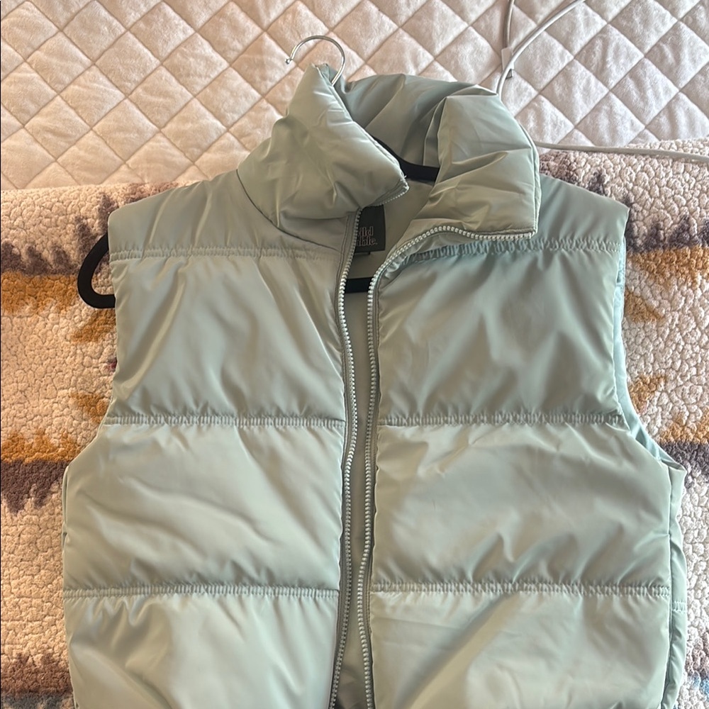 Wild Fable Light Green Puffer Vest